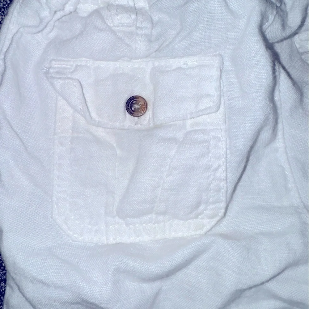 H&M white linen pants. 4-6 Months